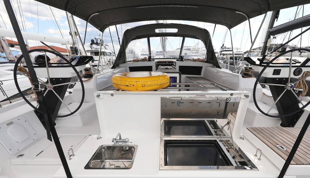 Dufour 470  | Blue moon