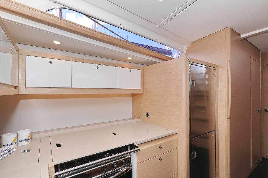 Dufour 470  | Tango