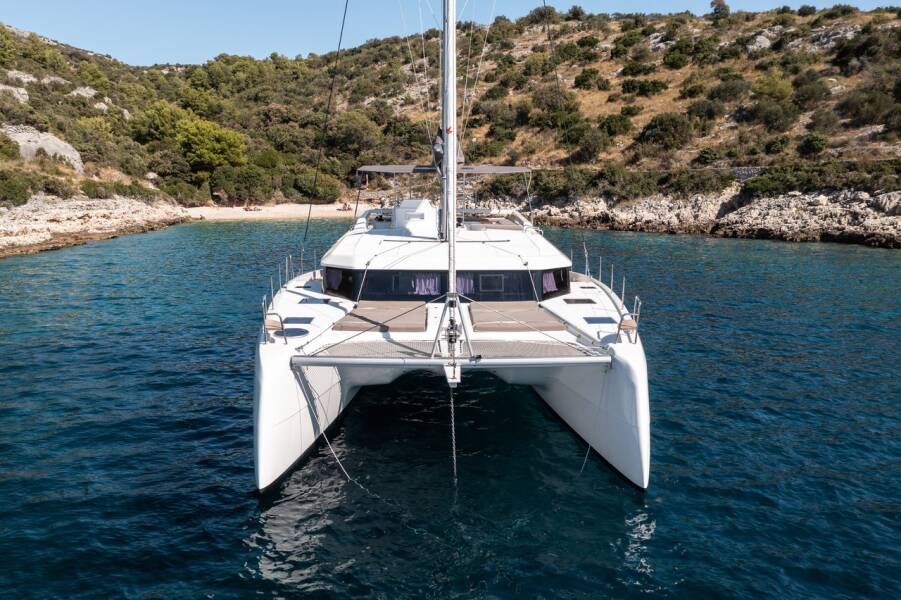 Dufour 48 Catamaran  | Uma