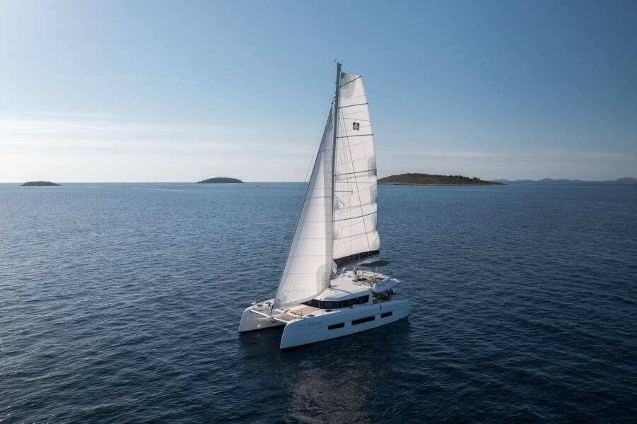 Dufour 48 Catamaran  | Uma