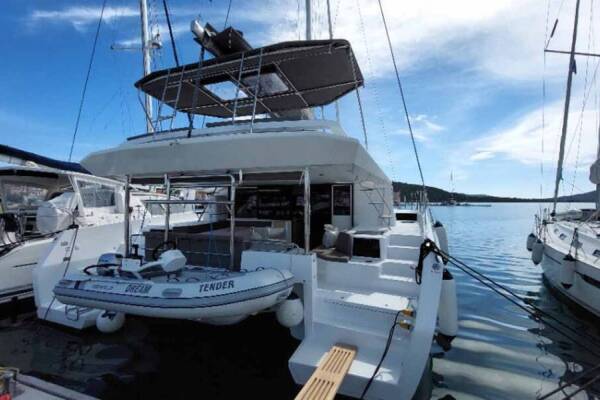 Dufour 48 Catamaran | Dreamland