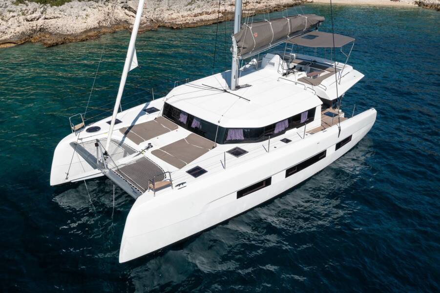 Dufour 48 Catamaran  | LoveMarine