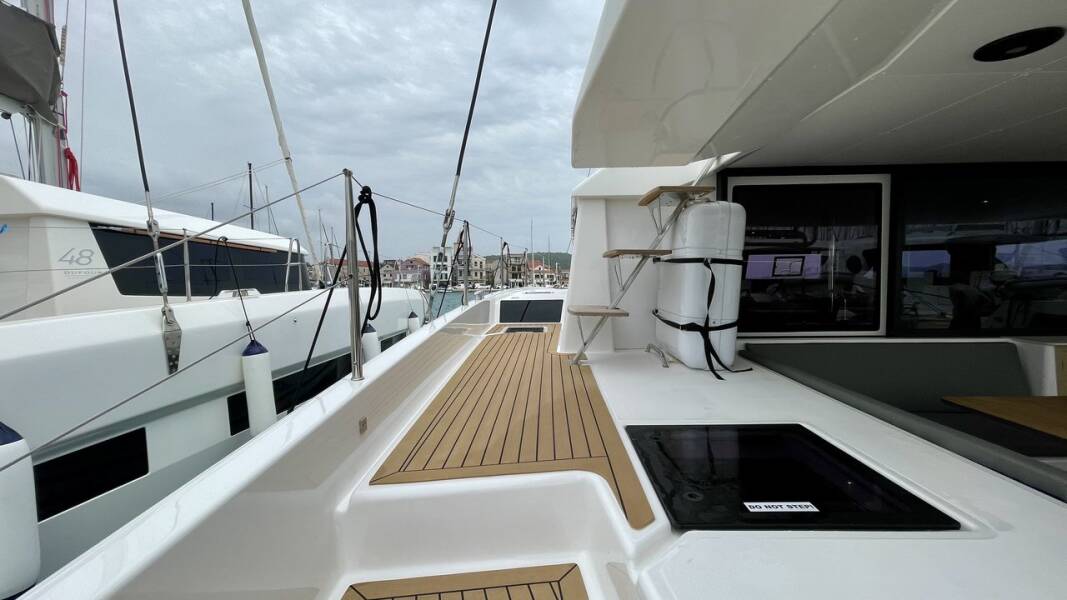 Dufour 48 Catamaran  | LoveMarine