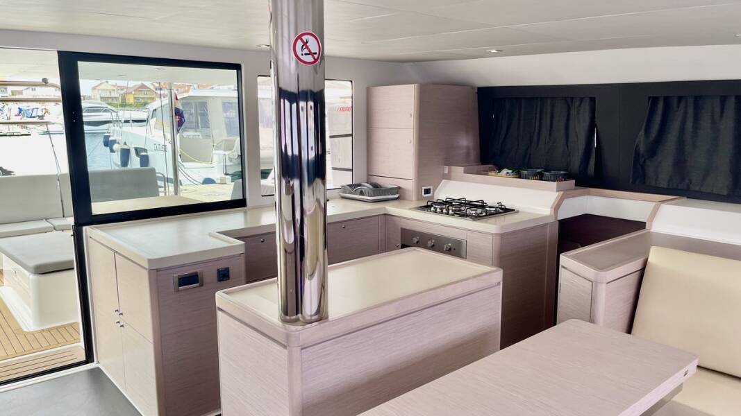 Dufour 48 Catamaran  | LoveMarine
