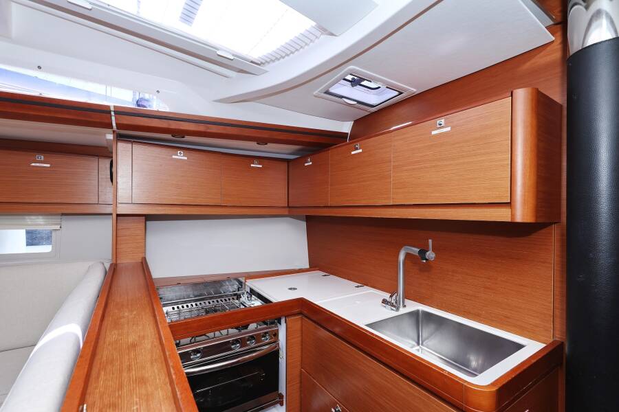 Dufour 520 GL | Lateja