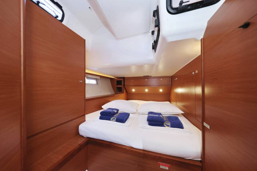 Dufour 520 GL | Lateja