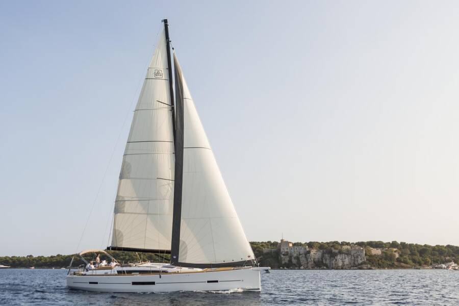 Dufour 520 GL  | Eurus