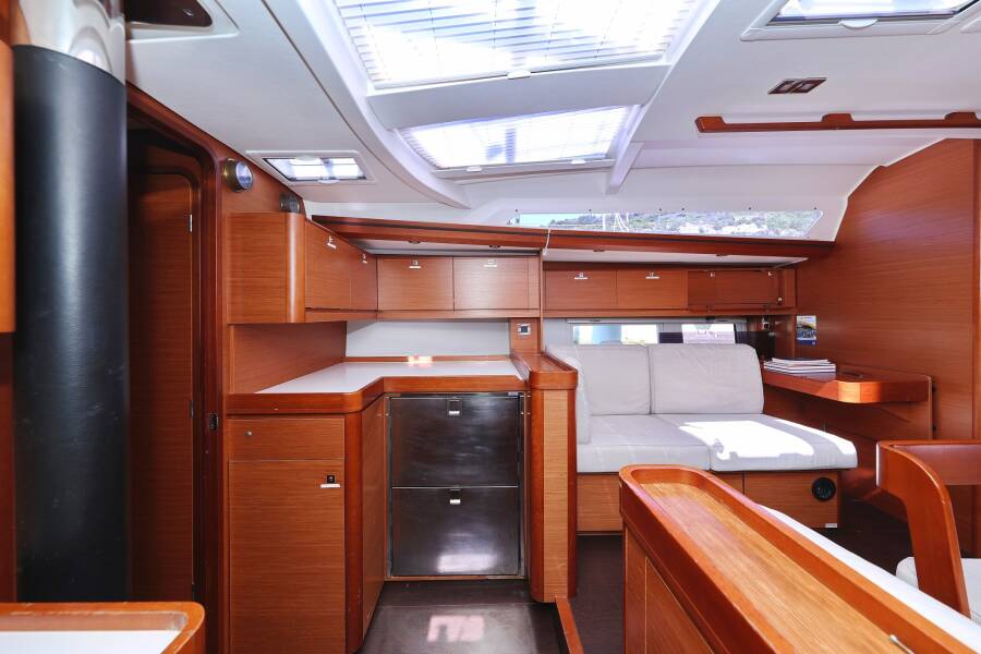 Dufour 520 GL  | Lateja