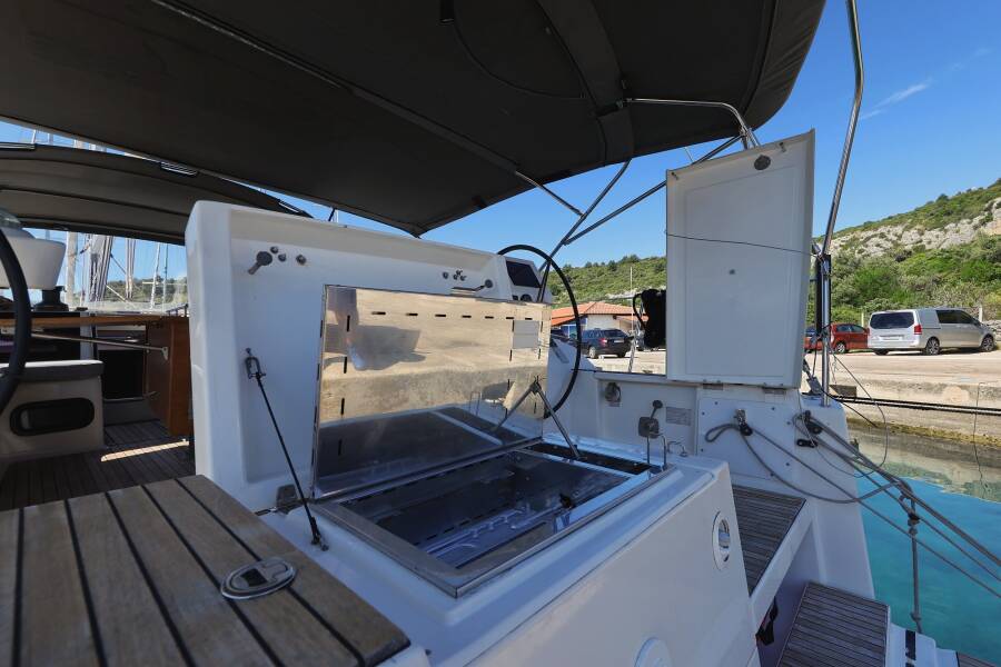 Dufour 520 GL  | Lateja