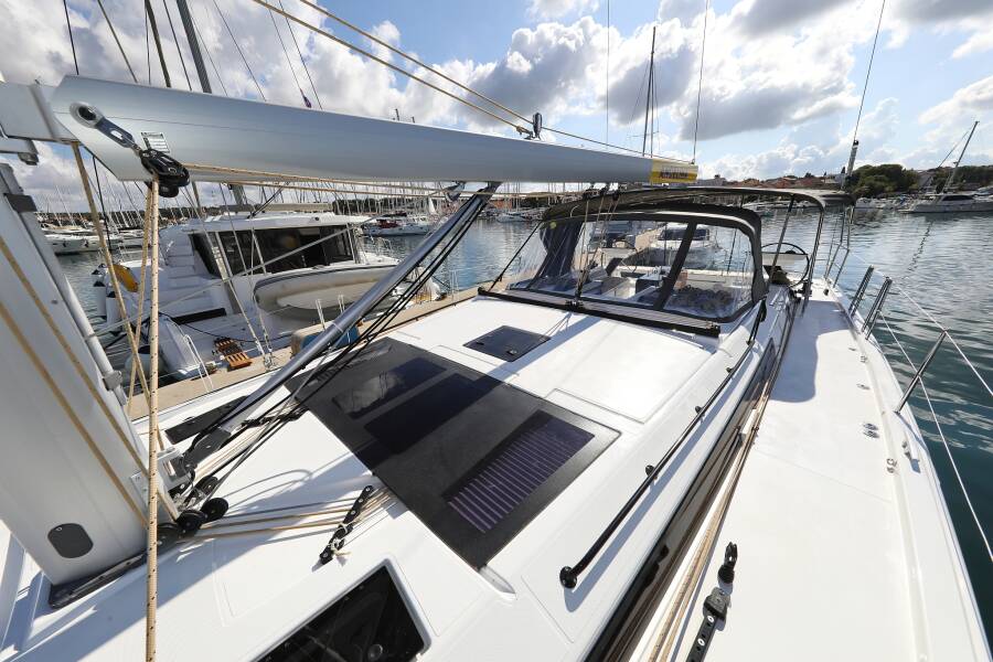 Dufour 530  | Dreamweaver