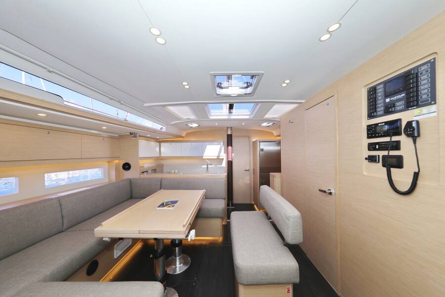 Dufour 530  | Dreamweaver