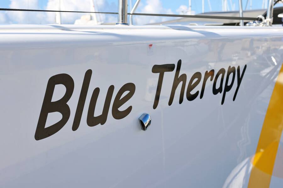 Dufour 530  | Blue Therapy