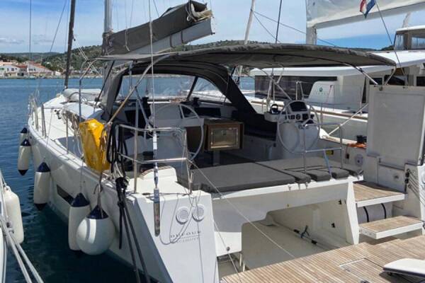 Dufour Exclusive 56