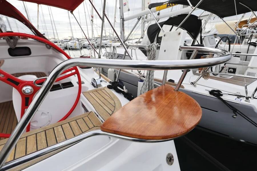 Elan 444 Impression | Abrakadabra