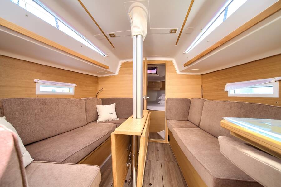 Elan E4  | Lipa