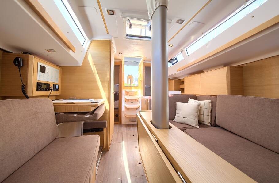 Elan E4  | Lipa