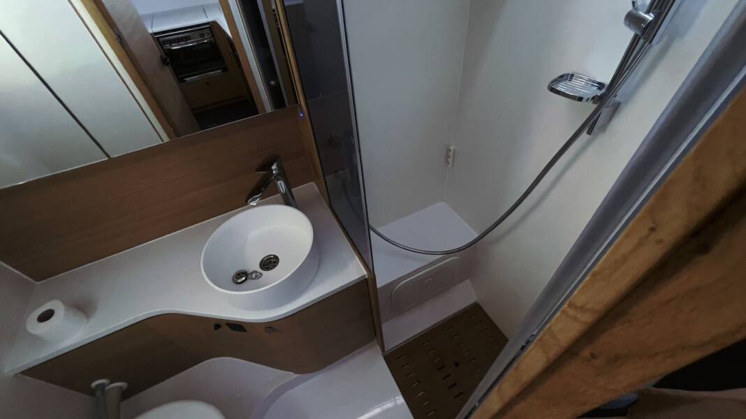 Elan E6 | Black Panther