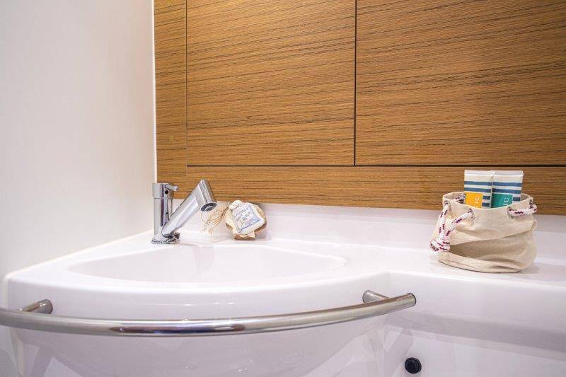 Elan Impression 40 | Google