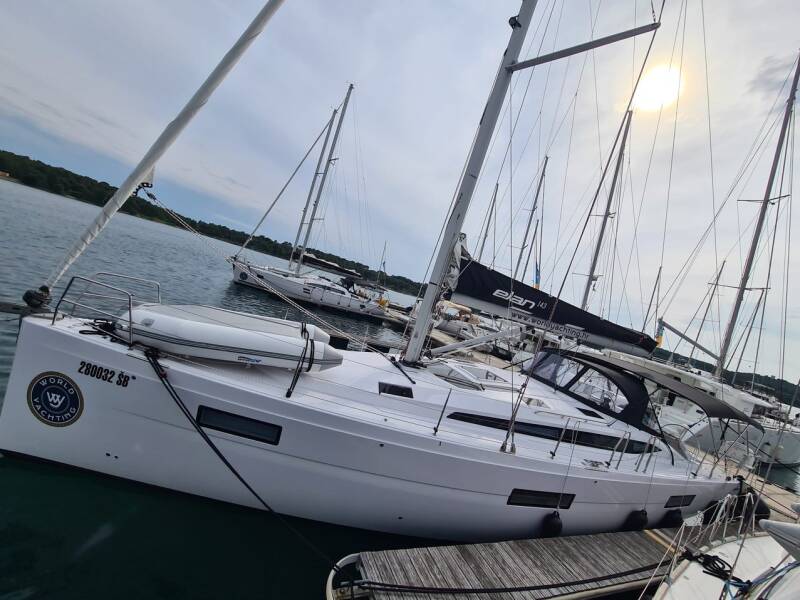 Elan Impression 45  | First Edition