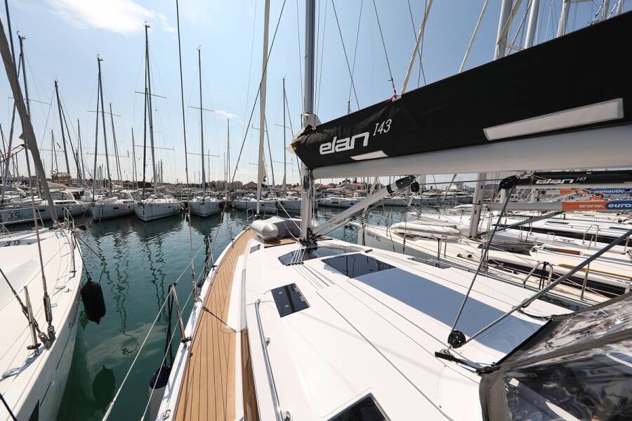 Elan Impression 45  | Bava