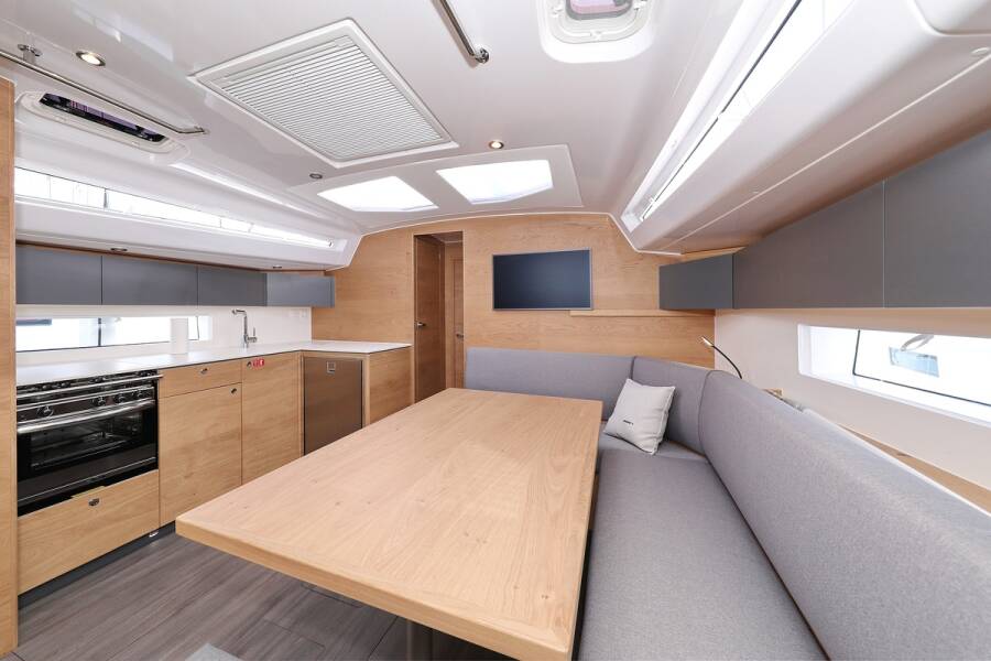 Elan Impression 45  | Bava