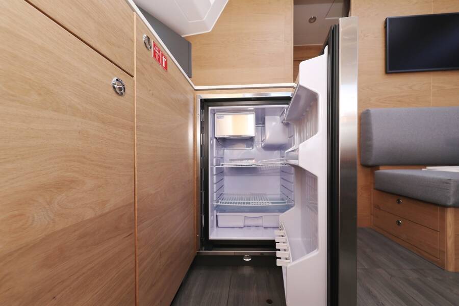 Elan Impression 45  | Bava