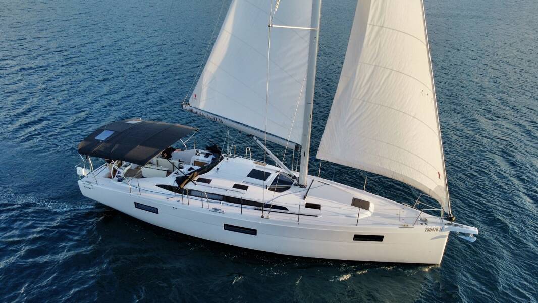 Elan Impression 45  | First