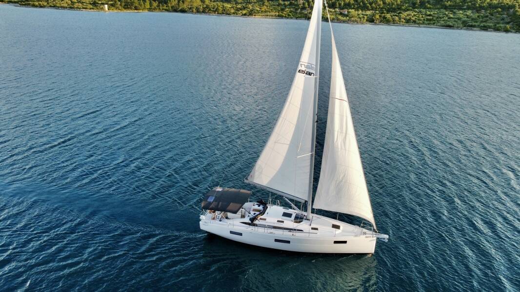 Elan Impression 45  | First