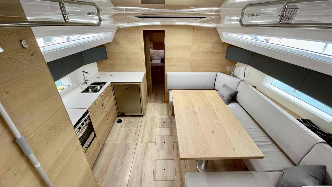 Elan Impression 45  | First