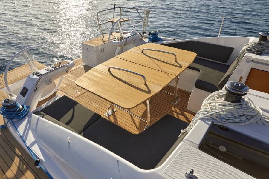Elan Impression 45  | First