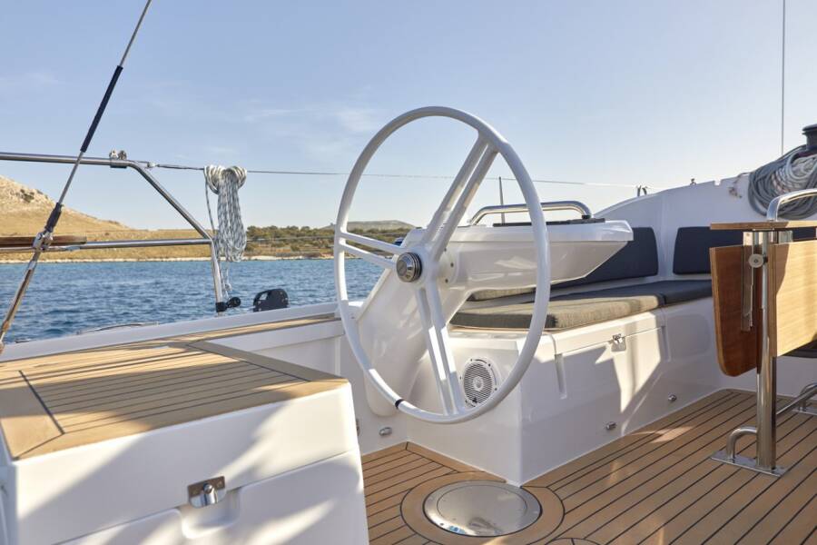 Elan Impression 45  | First