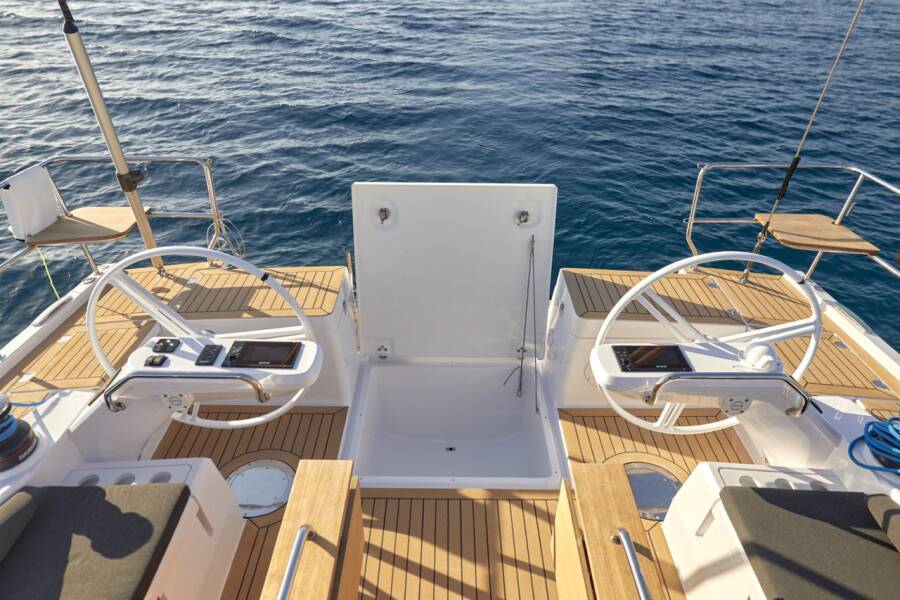 Elan Impression 45  | First