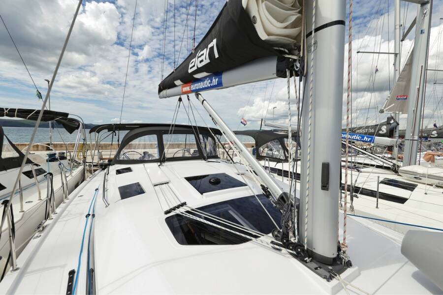 Elan Impression 45  | Furija