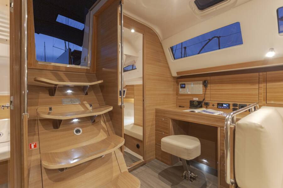 Elan Impression 45.1 | Bad Buoy