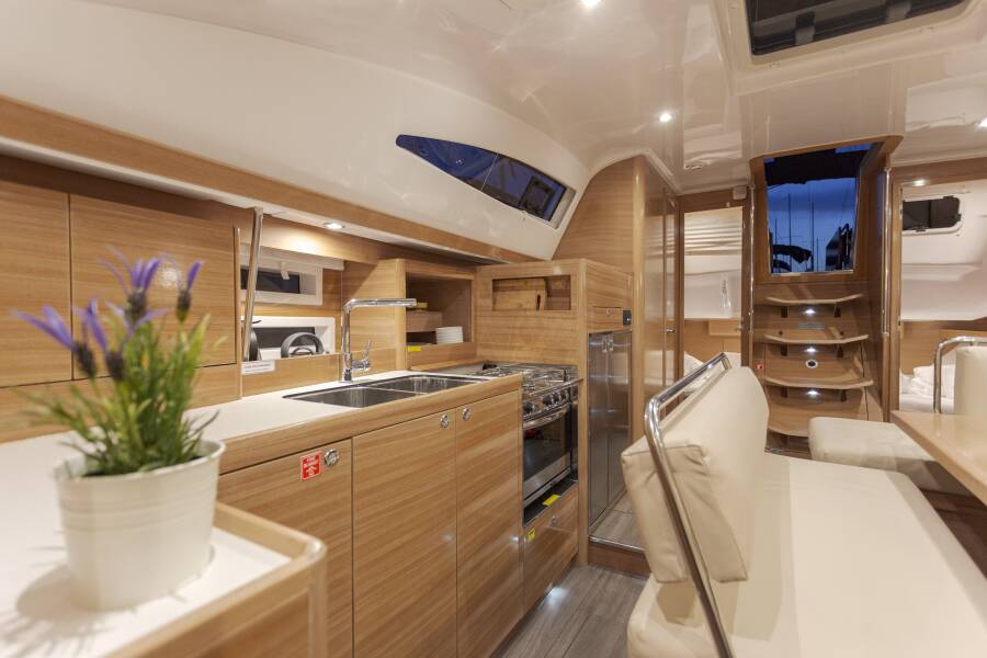 Elan Impression 45.1 | Bad Buoy