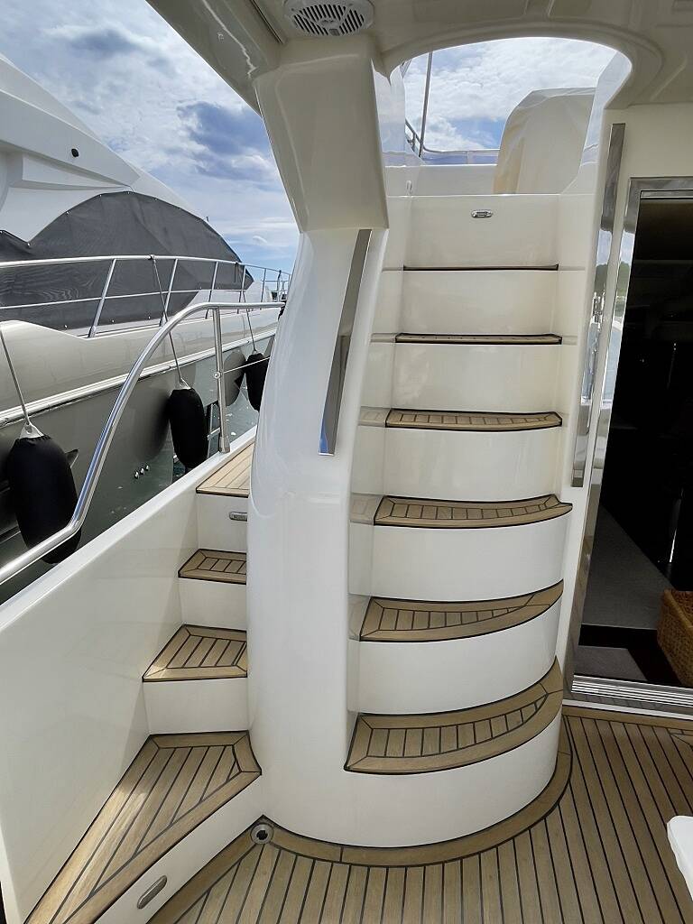 Eminence X6  | La Vie