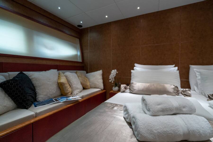 Fashion Cantiere Navale Custom Made  | Fashion 68