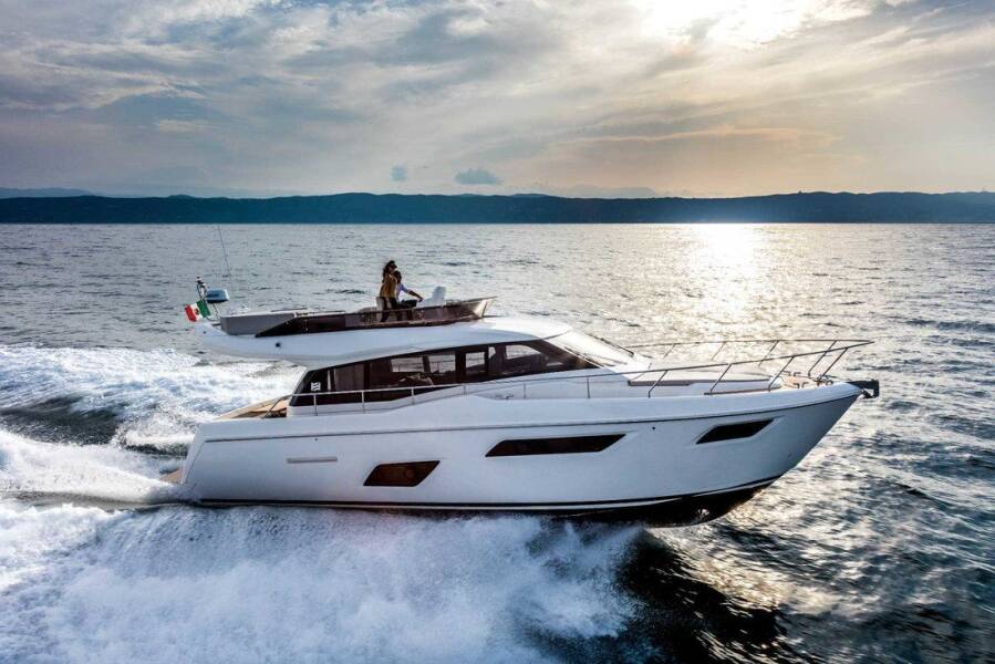 Ferretti Yachts 450 | Lady Esmeralda
