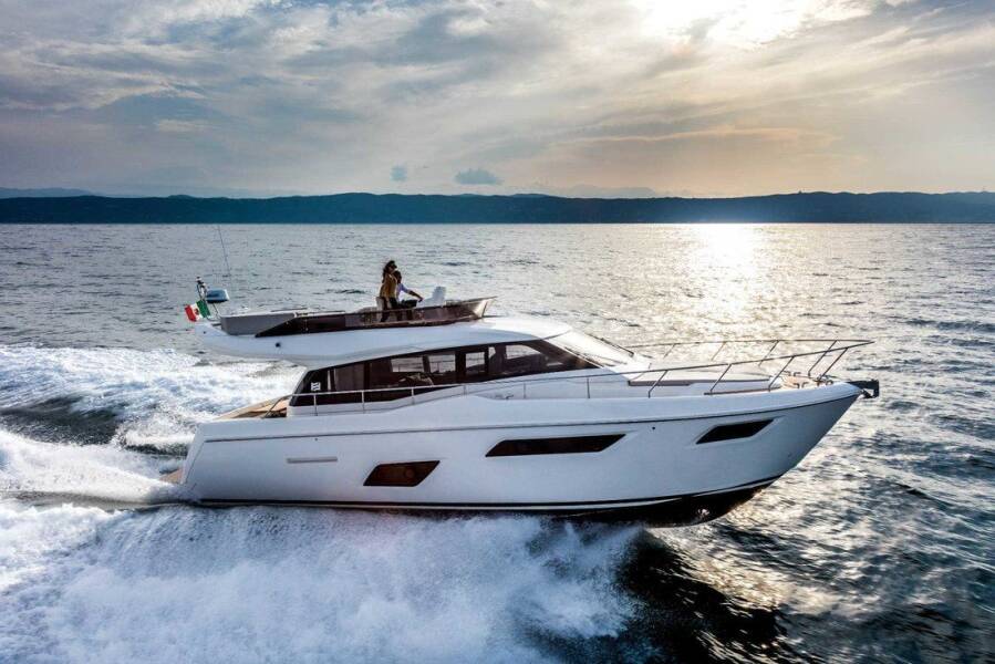 Ferretti Yachts 450  | Lady Esmeralda