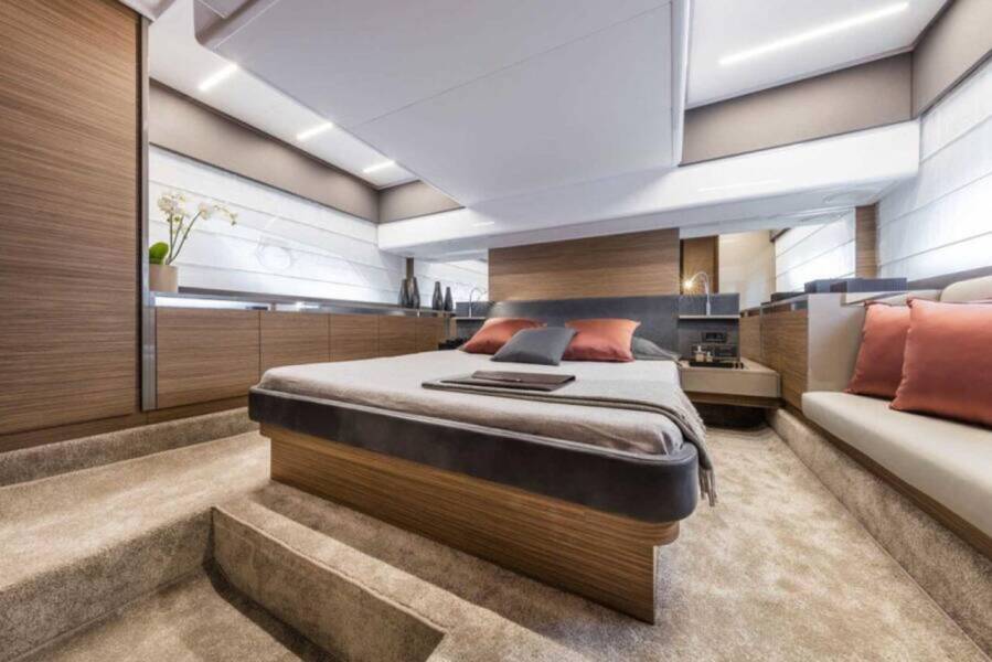 Ferretti Yachts 450 | Dream