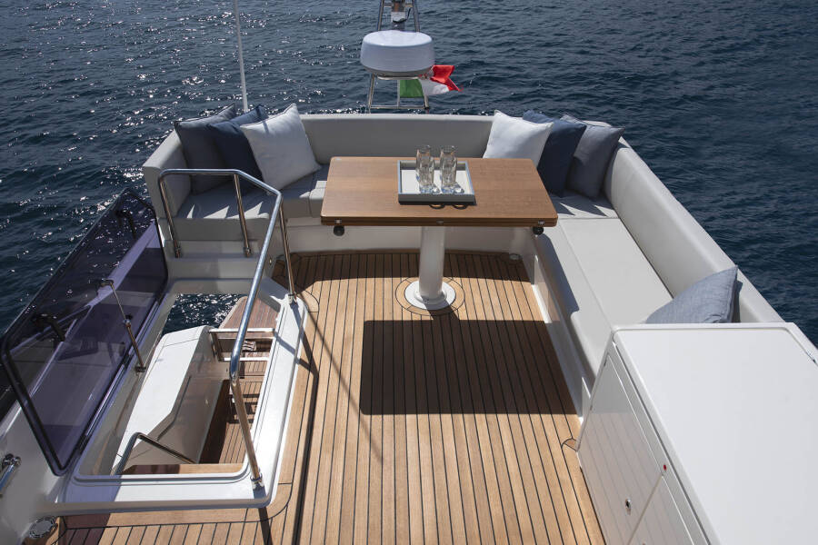 Ferretti Yachts 500  | Anna