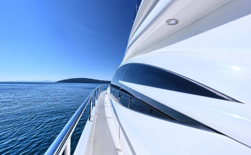 Ferretti Yachts 620 | KIMON