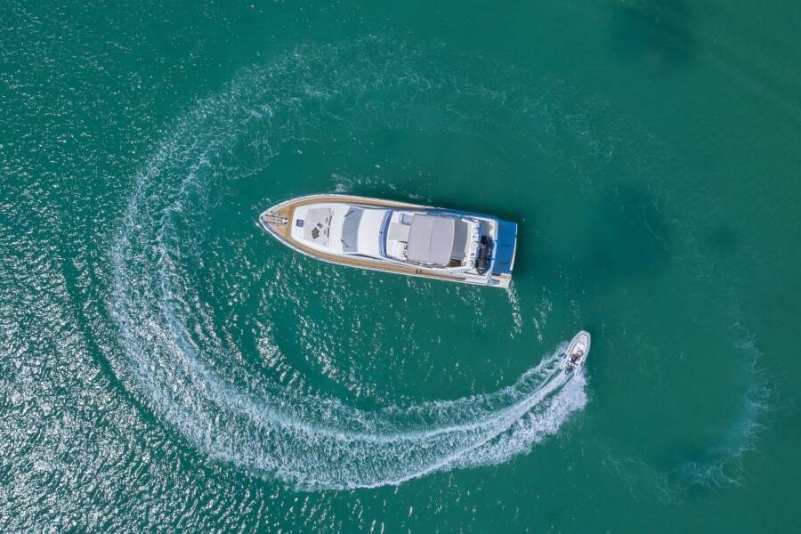 Ferretti Yachts 681  | Dominique