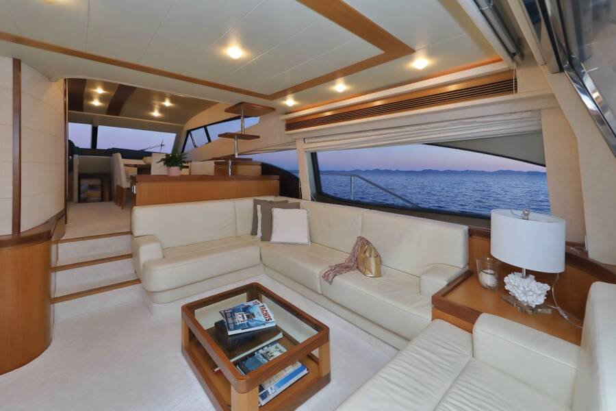 Ferretti Yachts 681  | Dominique