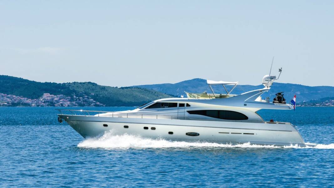 Ferretti Yachts 730  | Marino