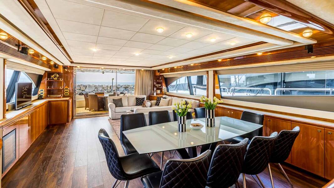Ferretti Yachts 880  | Miss Katarina