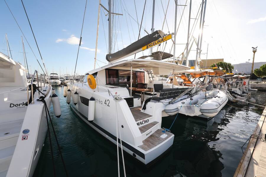 Fountaine Pajot Astrea 42 Quatuor  | Macho