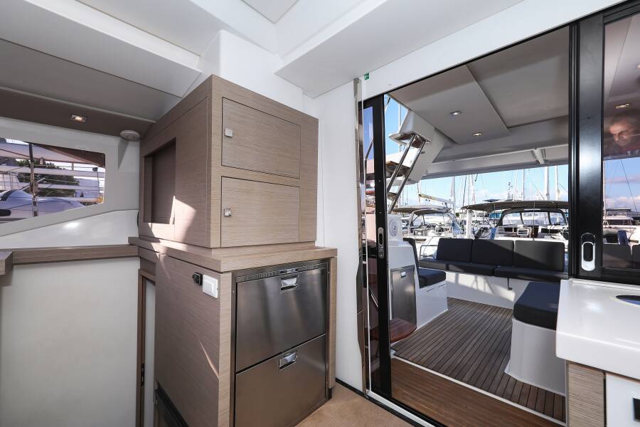 Fountaine Pajot Astrea 42 Quatuor  | Macho