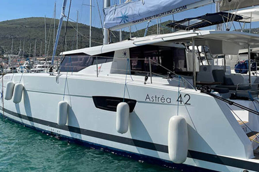 Fountaine Pajot Astrea 42  | Barramundi III