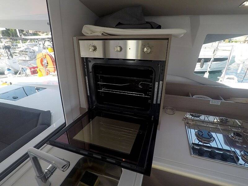 Fountaine Pajot Astrea 42  | Imagine